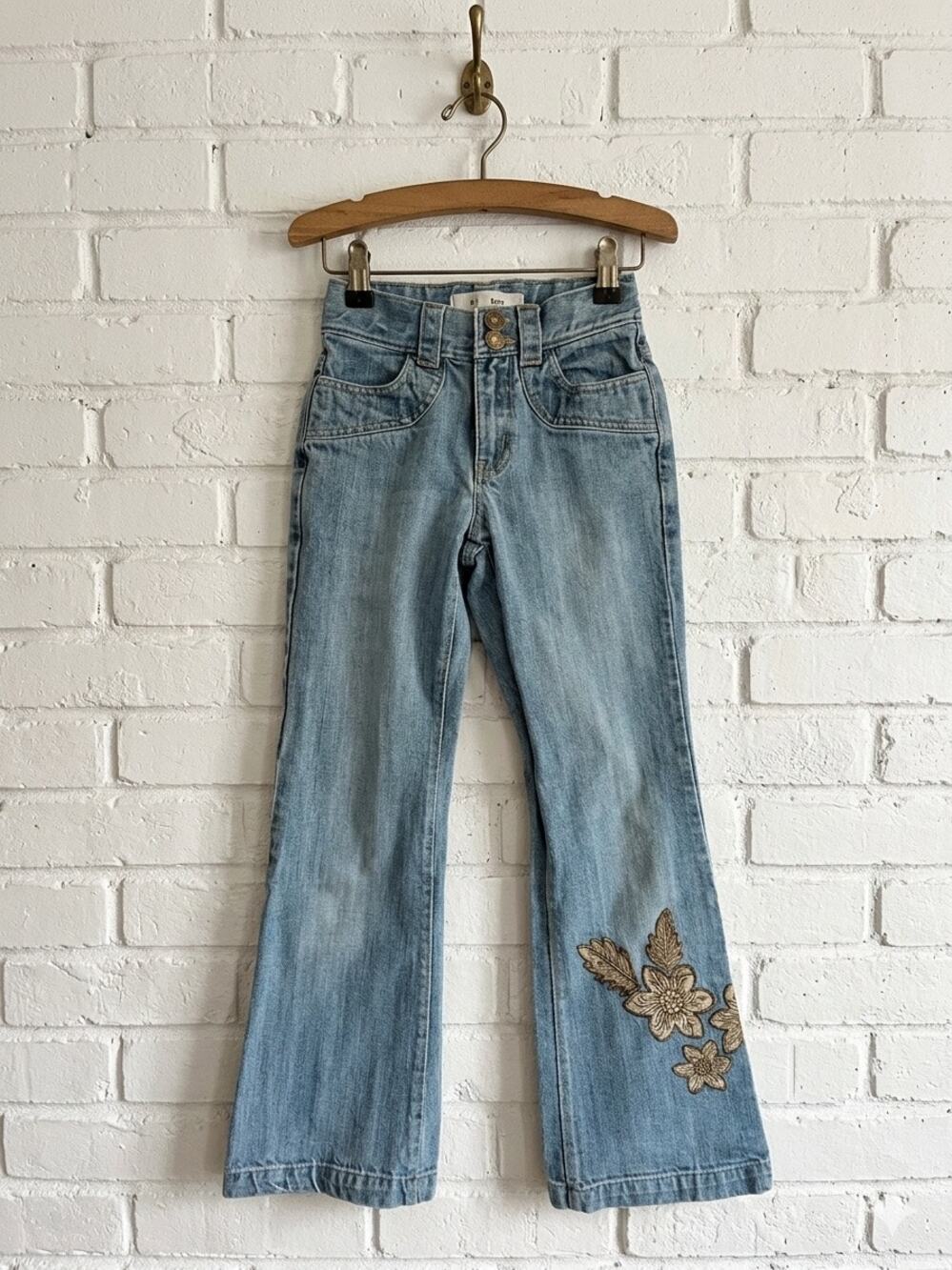 GAP Kids Embroidered Floral Flare Jeans Retro Boho Cottagecore embroidery floral